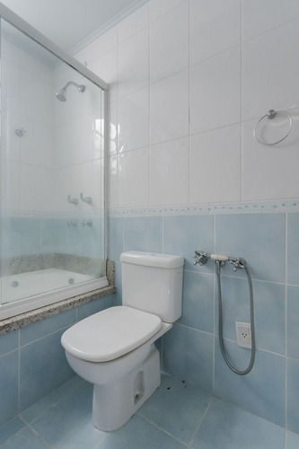 Imagem 9 de 28 de Apartamento À Venda No Bairro Menino Deus - Porto Alegre/rs - O-24670-40861