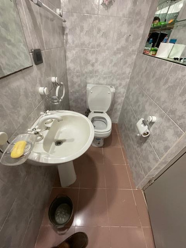 Imagen 14 de 30 de Ph En Barrio Cerrado - Muy Buenas Instalaciones, Gran Piscina Comunitaria - Acceso Con Vigilancia 24 Hs - Listo Para Mudarse