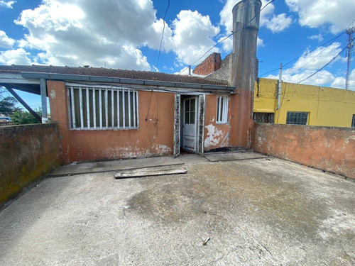 Imagen 19 de 26 de Deposito Con Local Y Vivienda De 3 Ambientes Sobre Lote De 451m2 En Mariano Acosta Y Juan B Justo