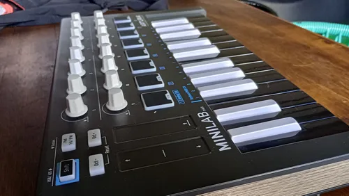 Arturia Minilab Mkii (Usado)