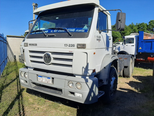 Volkswagen 17220 Tractor Doble Eje