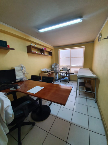 Oficina 210m2 Venta Ñuñoa. 11 Privados 6 Baños. Metro Ñuñoa