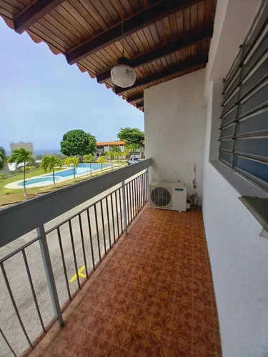 Longa España. Townhouse