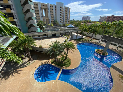 Apartamento En Margarita Caribe, Av Bolivar, Porlamar