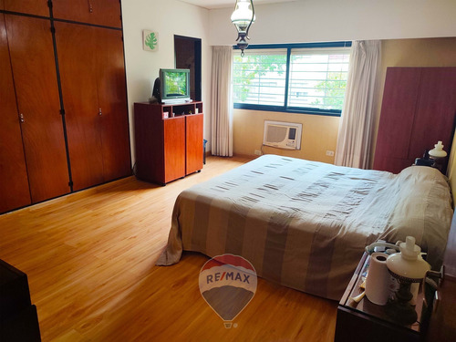 Imagen 4 de 30 de Venta O Permuta. Casa P. Alta 4 Dorm 3 Baños Patio