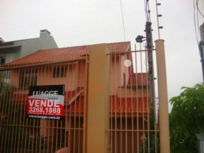 Casa Em Espirito Santo Com 3 Dormitórios - Lu14928