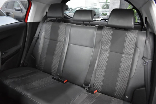 Imagen 4 de 18 de Peugeot 208 1.6 Urban Tech Car-cash