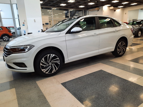 Volkswagen Vento 1.4 Tsi Highline 150cv At 2021 Mr1 A2