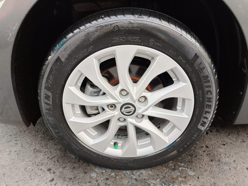 Nissan Sentra 1.8 Advance Cvt