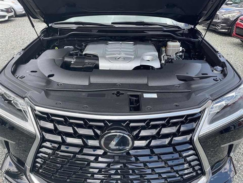Imagen 9 de 15 de Lexus Lx 570 Sports Suprema 2017