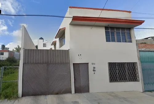 Casa En Remate Bancario En Unidad Satélite Magisterial, Puebla Jcl2