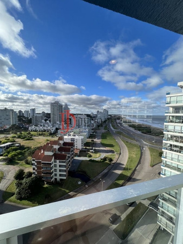 Imagen 9 de 30 de Brava Con Vista Al Mar De Todo Los Ambientes