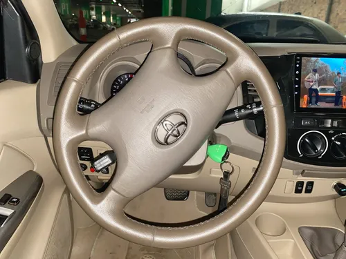 Toyota Fortuner 3.0 Sr5