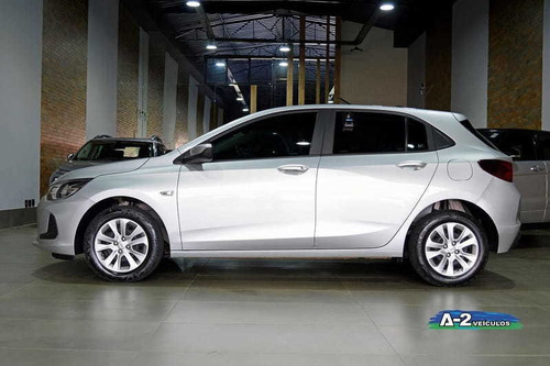 Imagem 9 de 11 de Chevrolet Onix Lt 1.0 2020