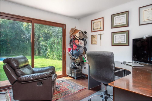 Casa 7d - 4b Calle Irlanda En Las Condes.