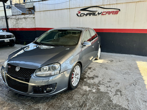Volkswagen Vento 2.0 Tdi Sportline