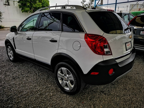 Imagen 2 de 15 de Chevrolet Captiva 2015 2.4 Ls L4 At