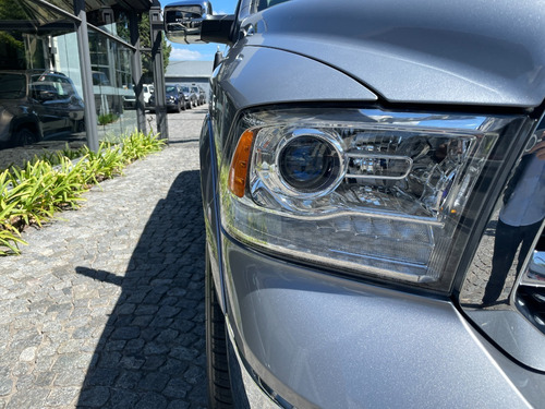 Imagen 4 de 13 de Nueva Ram 1500 At8 V8 4x4 Stock Entrega Inmediata Sport Cars
