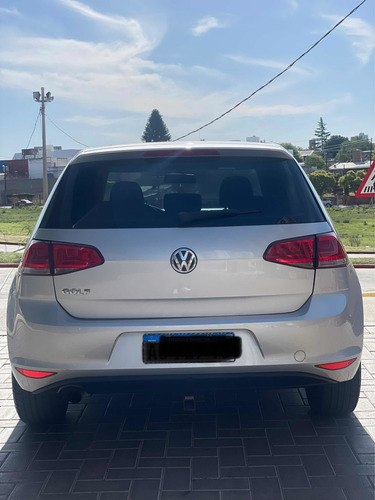 Imagen 5 de 11 de Volkswagen Golf 2018 1.6 Trendline