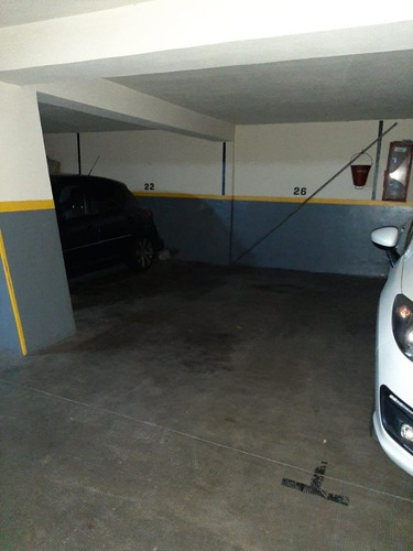 Imagen 4 de 6 de Cochera En Excelente Ubicacion