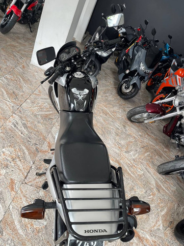 Honda Falcon 400, 2013. No Xre 300 No Himalayan