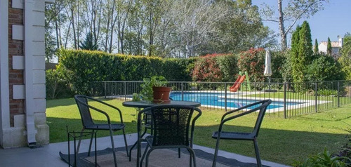Imagen 5 de 23 de Casa Ayres De Pilar Alquiler