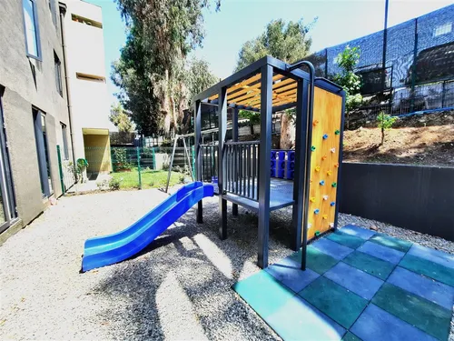 Departamento En Arriendo De 2 Dorm, 2 Baños ,