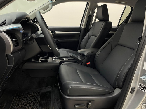 Imagem 7 de 15 de Toyota Hilux Cd Srx 4x4 2.8 Tdi 16v Diesel Aut. 2022/202...