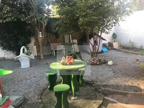 Casa A Venda No Bairro Rio Vermelho Em Florianópolis - Sc. - 4109-1