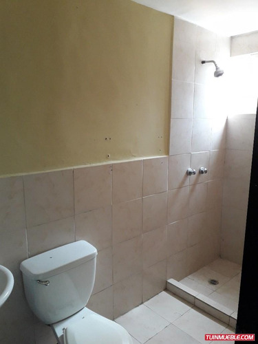 Apartamentos En Venta En San Diego, Las Abadías. Foa-685
