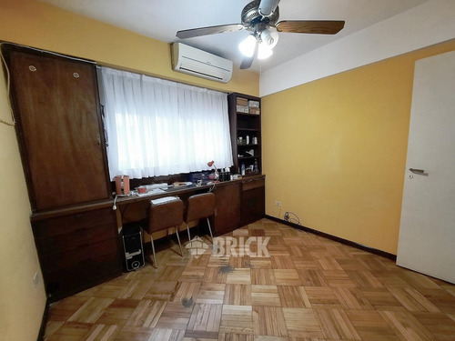 Av. Belgrano Al 1400 - 35 M2 Impecable Baulera Apto Profesional