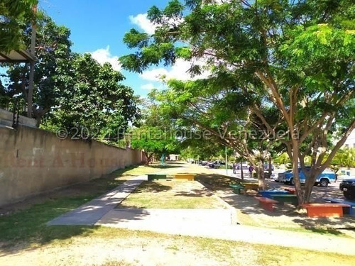 Imagen 17 de 30 de Casas En Venta Cabudare /04245565759