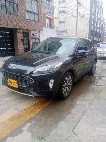Ford Escape TitaniumHev2.5At2020
