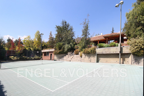 Arriendo Gran Casa Con Cancha De Tenis