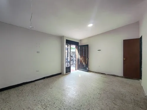 Apartaestudio En Arriendo En La Ceiba. Cod A30669