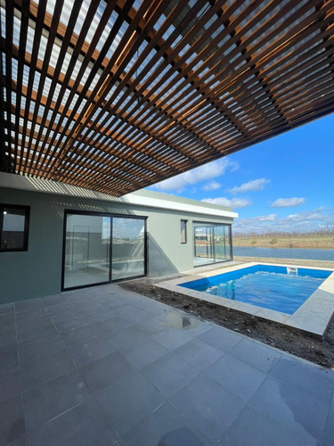 Casa En Venta Barrio San Sebastián - Barrio Privado Zona Norte - Entrega Inmediata - Dueño Directo Sin Comisión.