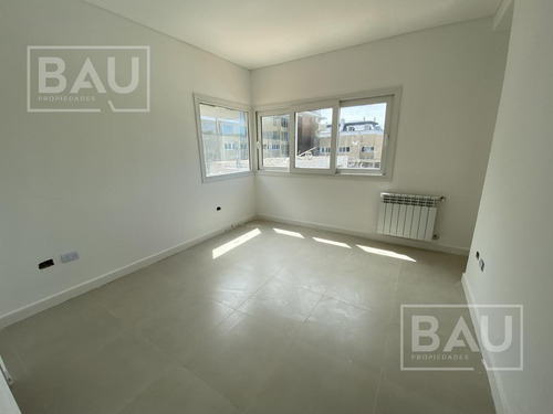 Dúplex Tipo Casa Con Jardín Y Parrilla Propios, Jardines Del Palmar, Nordelta
