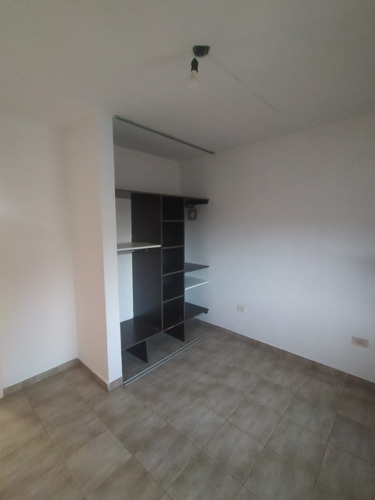 Excelentes Departamento Céntrico 3 Ambientes Con Gran Jardin