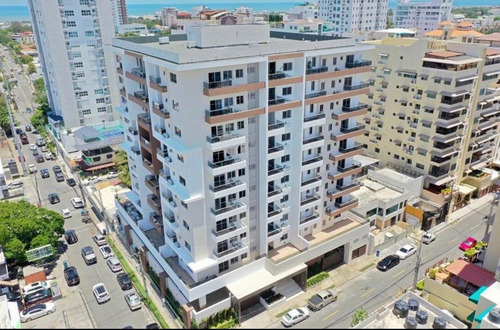 For Rent Apartamento Amueblado En Tre Tower De 2 Habitaciones Piso 9 Vista A La Ciudad, Piscina, Gym, Terraza