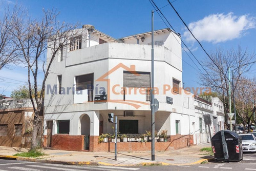 Imagen 28 de 30 de Excelente Ph En V. Urquiza Sin Expensas De 2 Plantas Independientes De 6 Ambientes Con Terraza
