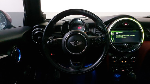 Mini John Cooper Works 2.0 JOHN COOPER WORKS HOT CHILI AT
