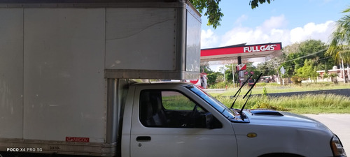 Nissan NP300 2.5 Diesel Chasis 4x2 Mt