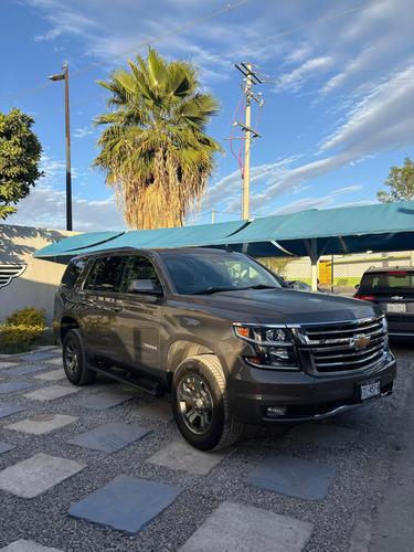 Chevrolet Tahoe 5.3 Z71 4x4 Mt