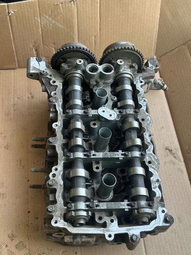 Cabeza Derecha Chevrolet Camaro Acadia3.6l V6 16-20 12668127 (Usado)
