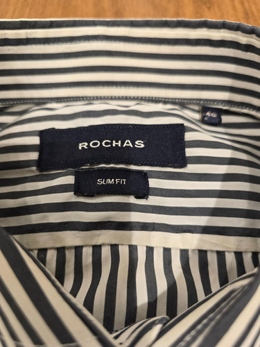 Camisas Rochas Slim Fit Talle M (Usado)