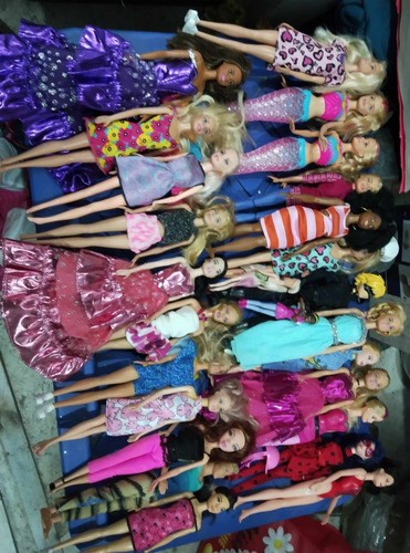 Lote De Barbies Originales Con Accesorios Y Perfecto Estado (Usado)