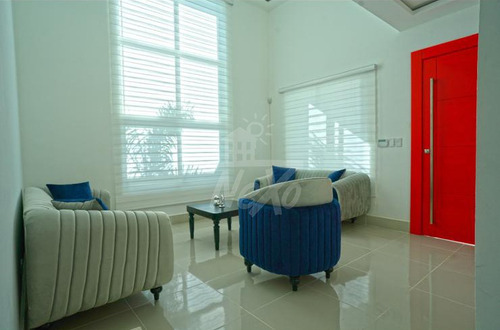 Imagen 4 de 15 de Vendemos Hermosa Casa Con Piscina En Residencial Cerrado, Santiago (jpc-224)