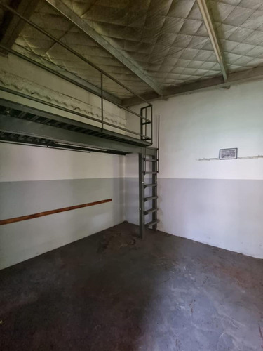 Deposito Industrial Con Oficinas En Venta En Munro