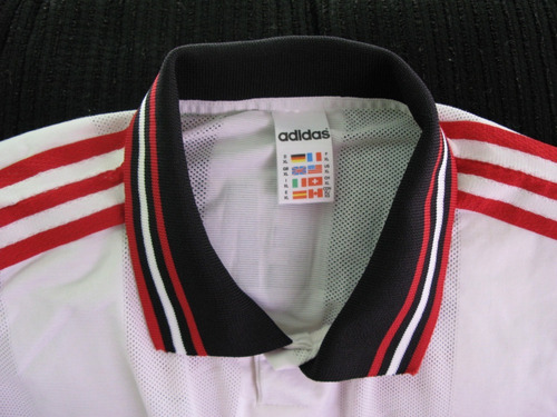 Camisa Futebol Stuttgart Alemanha (temp. 00/01) Jogo 2853