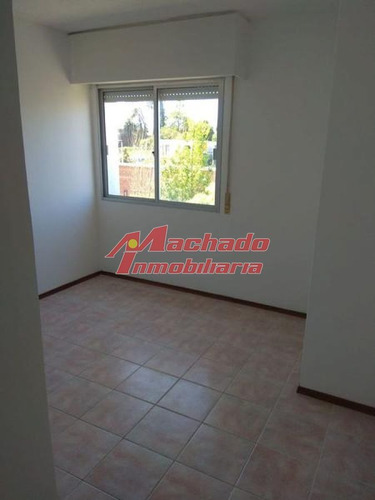 Imagen 13 de 16 de Venta De Apartamento De Dos Dormitorios En Maldonado